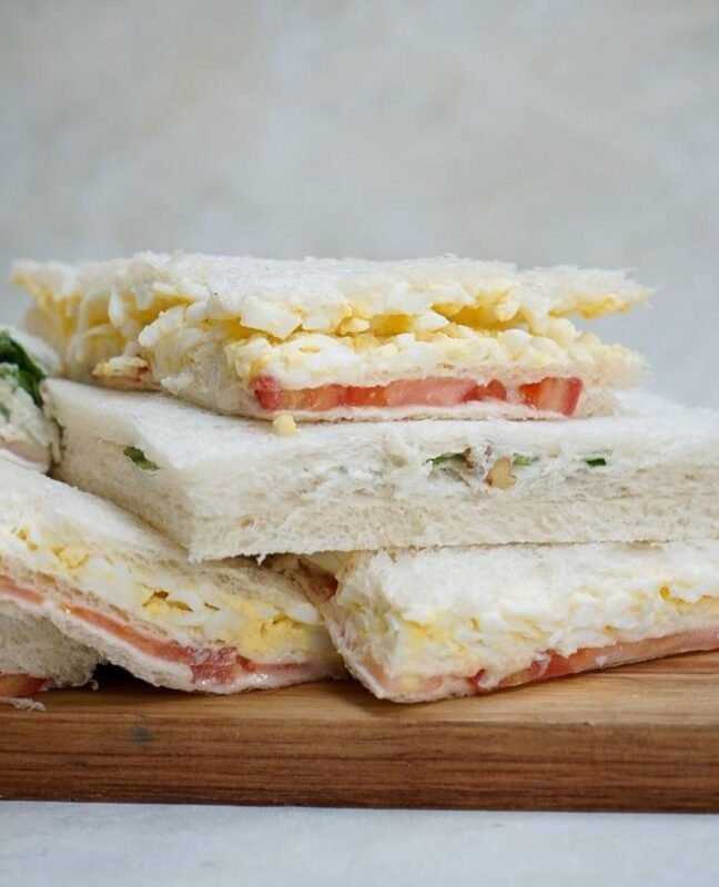 Sándwiches de Miga Clásicos / כריכי מיגה (כריכים מלחם דק) - 3 יחידות