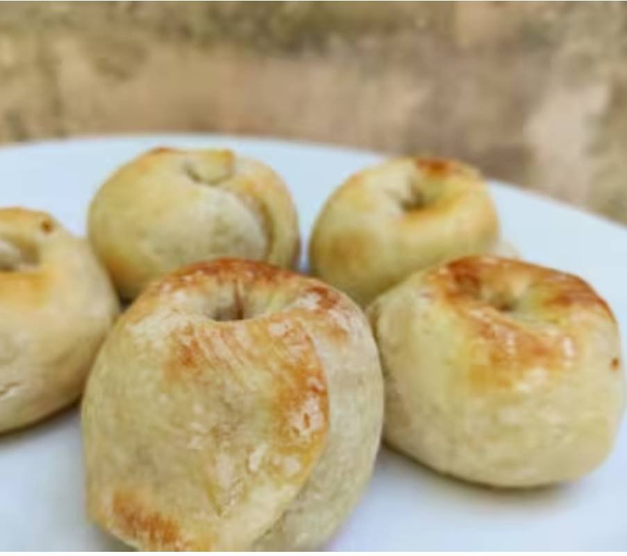Knishes de papas / קניש תפוחי אדמה ובצל מטוגן - Imagen 3