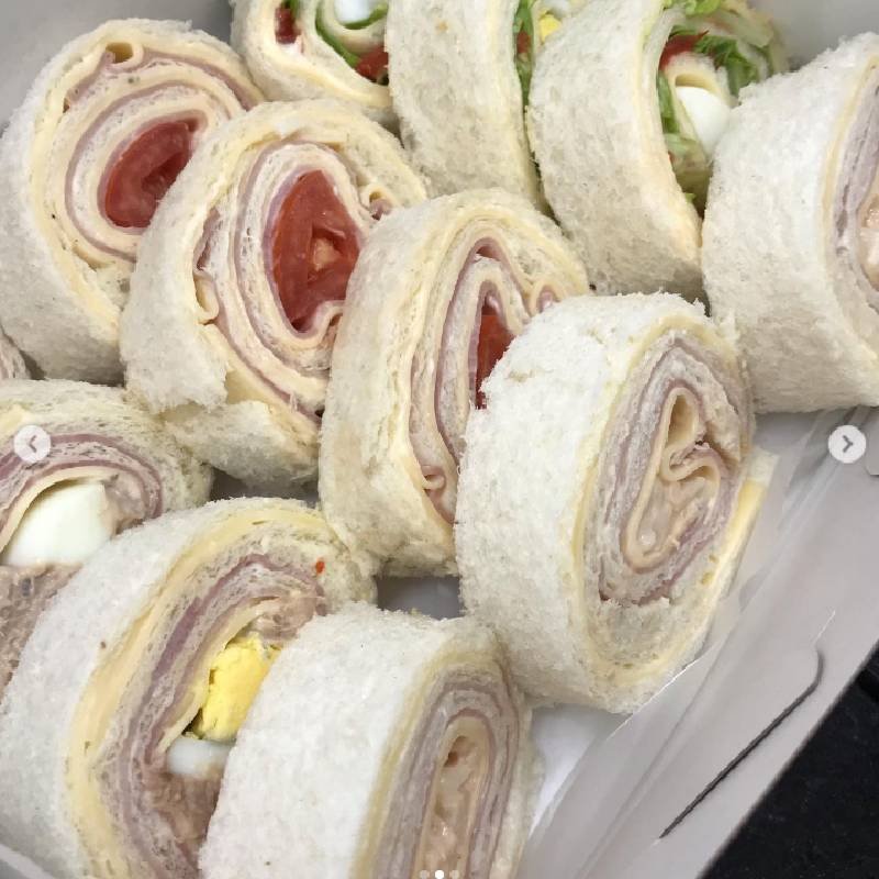 Arrolladitos de Miga, Rolls de Miga o Sushi de Miga / רולדיות סנדוויץ, סושי סנדוויץ - Imagen 4